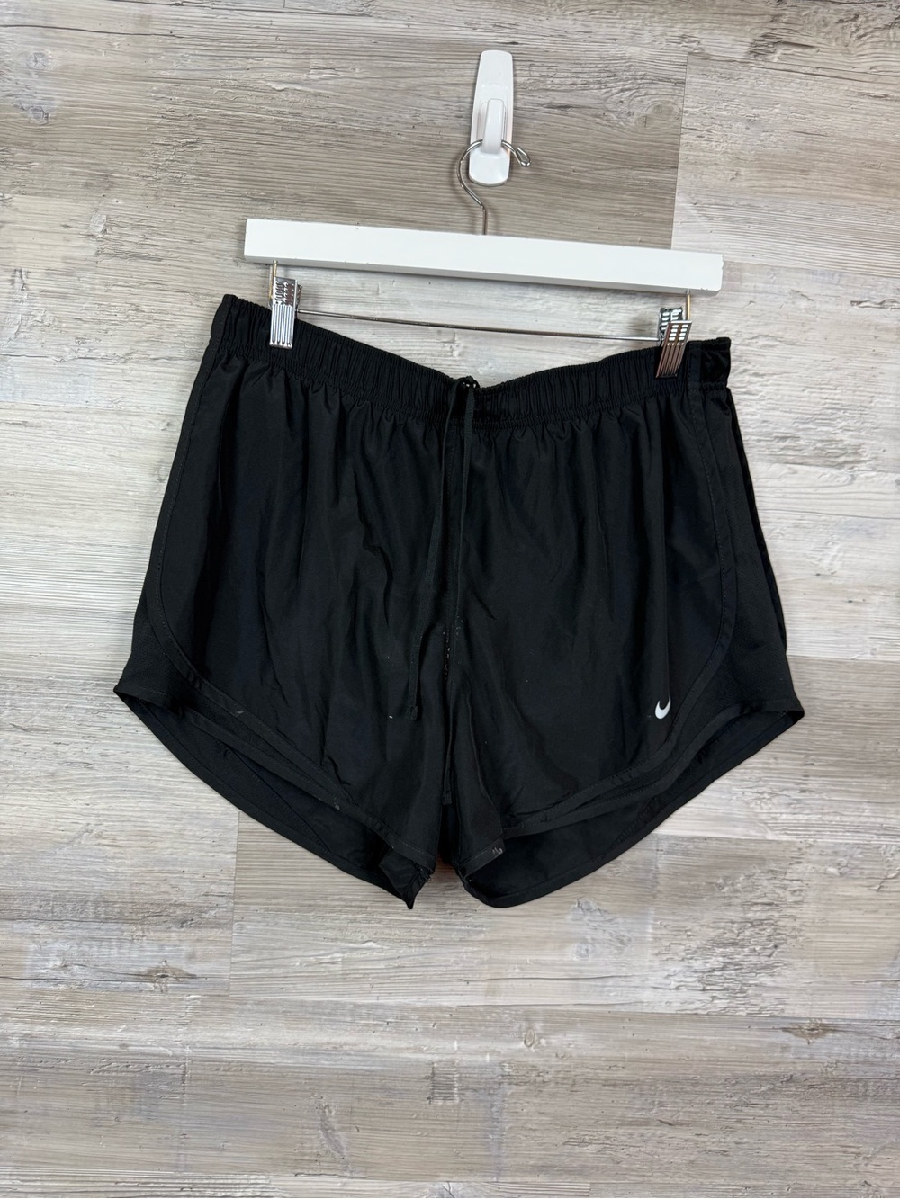 Nike Women's Tempo Black Running Shorts Dri-FIT Lined Athletic Size XL